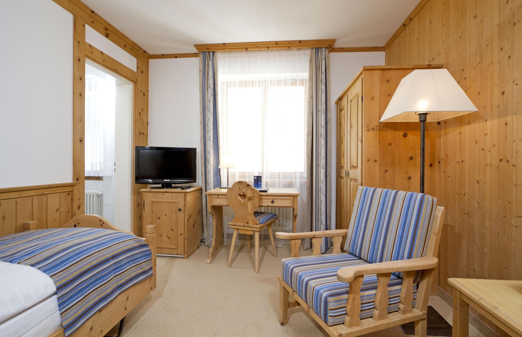 Edelweiss Swiss Quality Hotel Sils Maria Kamer foto