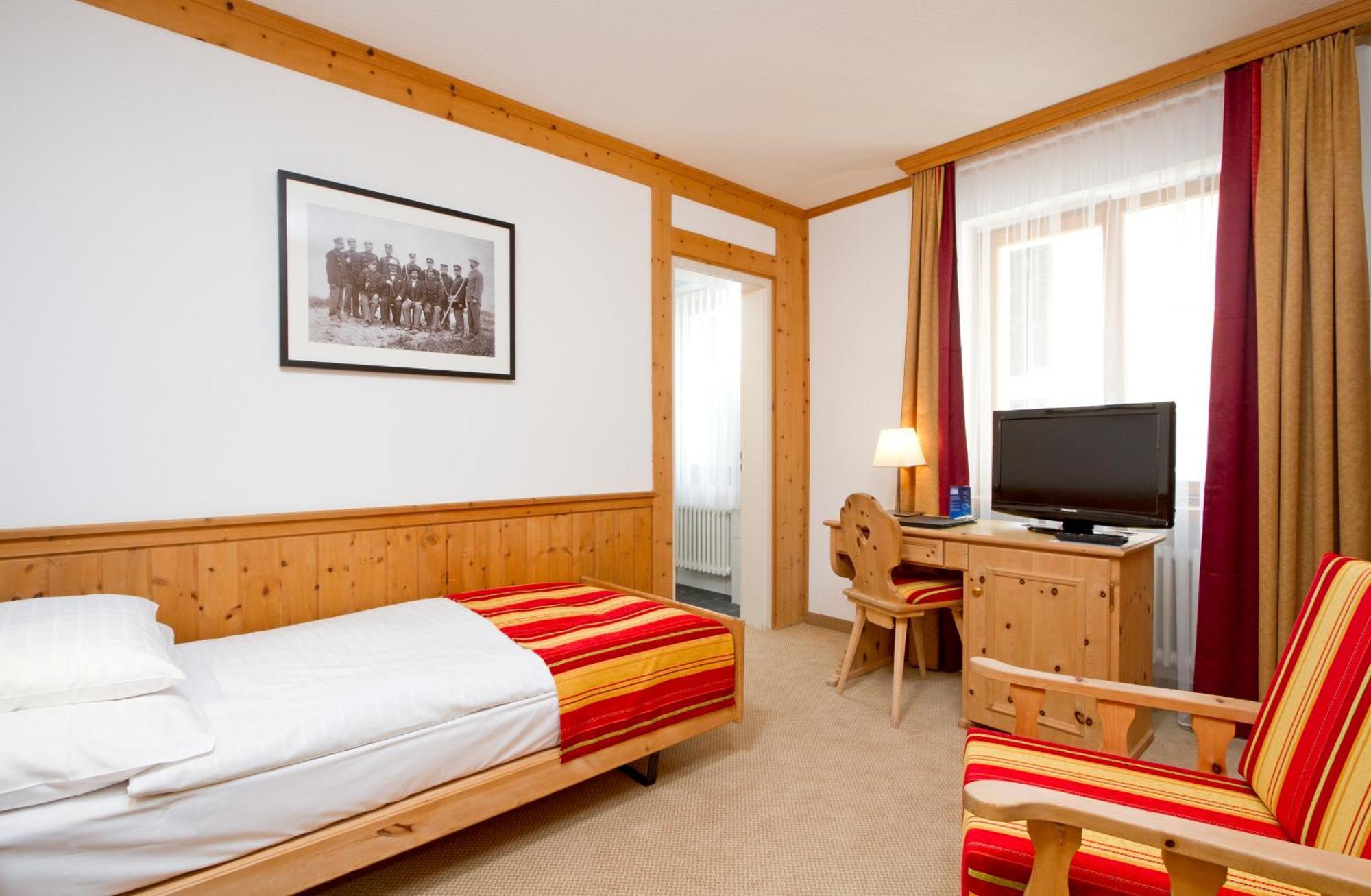 Edelweiss Swiss Quality Hotel Sils Maria Kamer foto