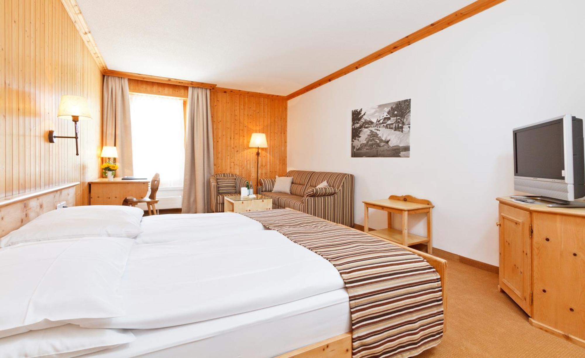 Edelweiss Swiss Quality Hotel Sils Maria Kamer foto