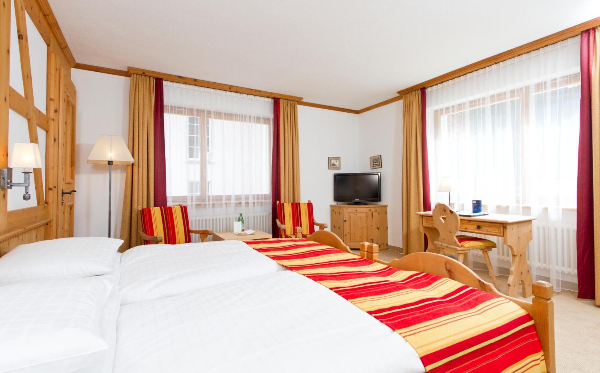 Edelweiss Swiss Quality Hotel Sils Maria Kamer foto