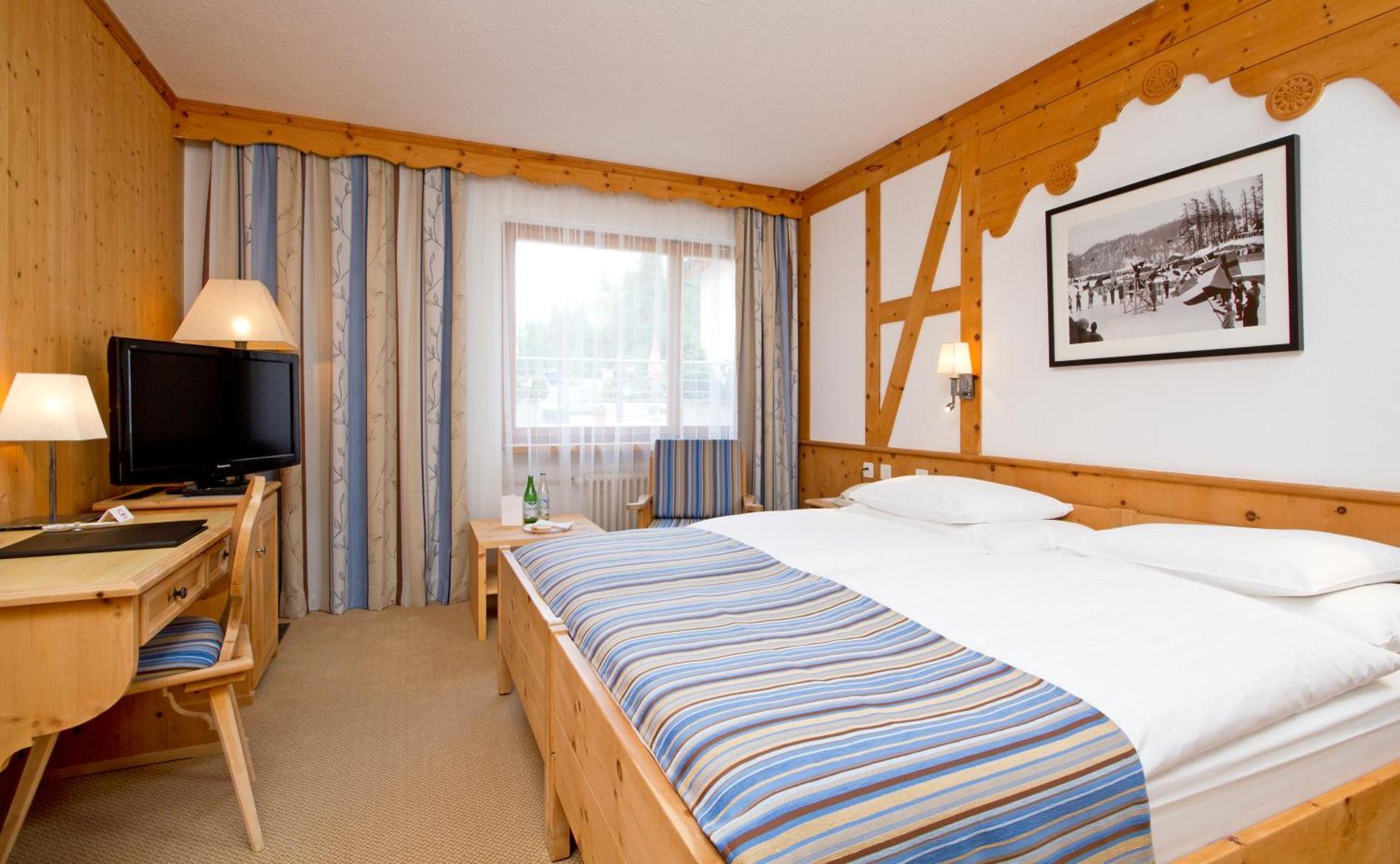 Edelweiss Swiss Quality Hotel Sils Maria Kamer foto