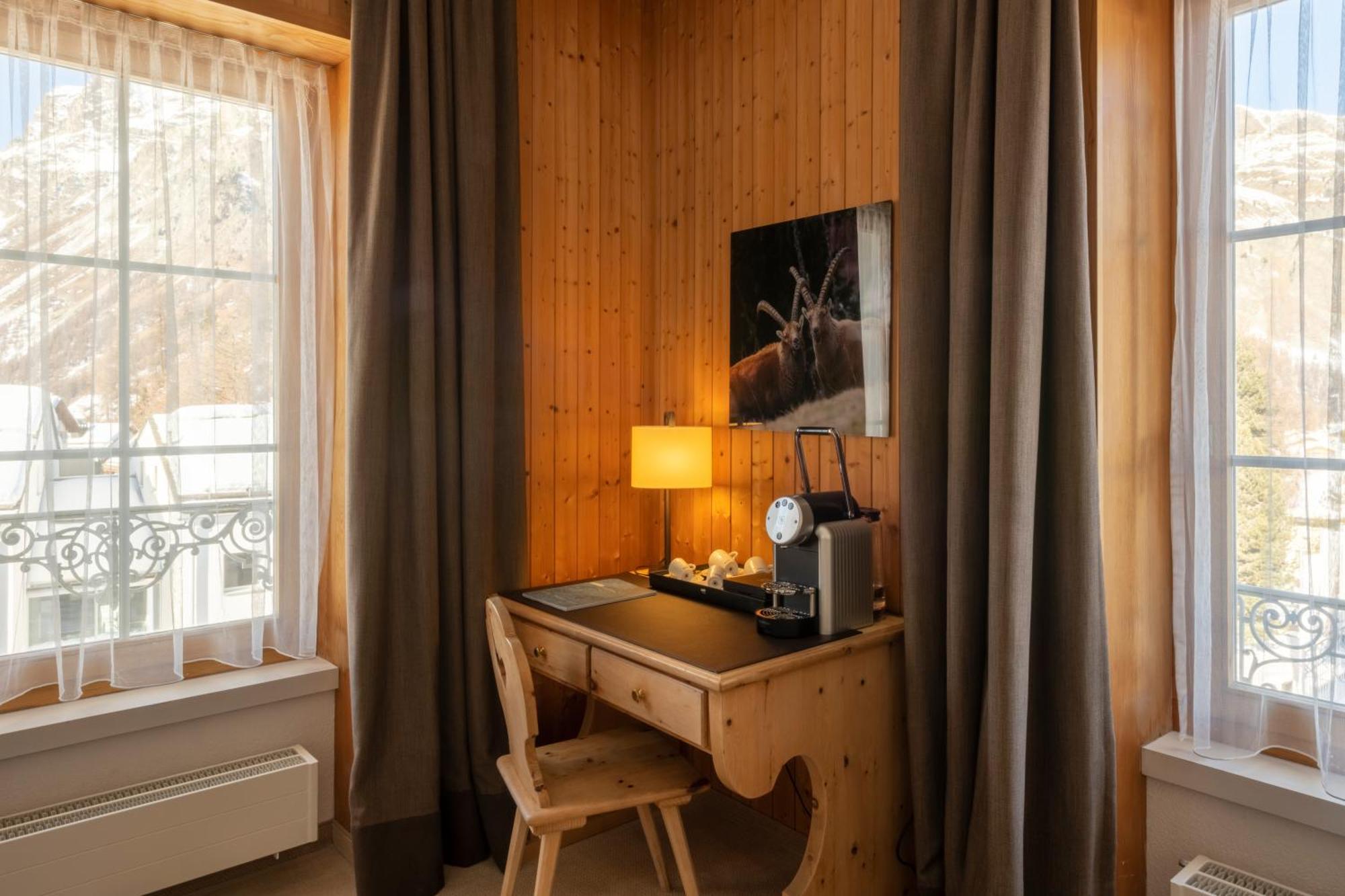 Edelweiss Swiss Quality Hotel Sils Maria Kamer foto